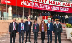 Başkan Konakcı CHP'de belediye başkanları toplantısına katıldı