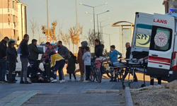 Eskişehir'de yürekler ağza geldi! Motosikletli genç hastaneye kaldırıldı