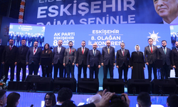 AK Parti’nin sekizinci il başkanı Erdoğan’ın katılımıyla seçildi