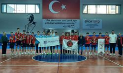 Eskişehir'de Okul Sporları Badminton Genç Kız-Erkek Müsabakaları sonuçlandı