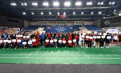 17 Yaş Altı Badminton Türkiye Şampiyonası Eskişehir'de başladı