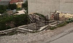 Emek Mahallesi'ndeki bitmeyen inşaat vatandaşı çileden çıkardı!
