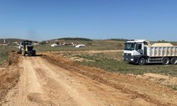 Sivrihisar'da yol düzenleme çalışmaları devam ediyor!