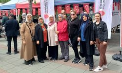 AK Parti Eskişehir İl Kadın Kolları'ndan TSK Güçlendirme Vakfı’na destek