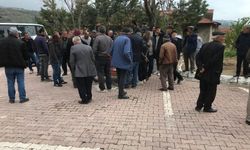 Artçı sarsıntıların devam ettiği Kütahya'da halk tedirgin