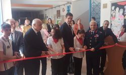 Eskişehir'de ''Atatürk çocukları çok severdi'' fotoğraf sergisi büyük beğeni topladı