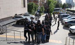 Eskişehir'de Maydonoz Döner'e operasyon: 23 şüpheli yakalandı