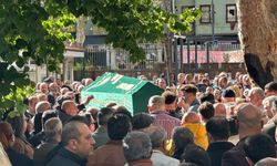 Balık Ayhan son yolculuğuna uğurlandı