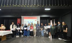Eskişehir'de Velilere ‘Velivizyon’ teşekkür belgeleri verildi