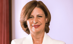 Başkan Ünlüce'den gençlere çağrı: "Özgürlük, eşitlik ve demokrasi yolunda hep birlikle yürümeye devam edeceğiz"