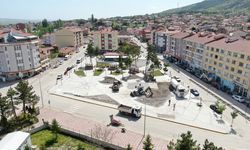 İnönü'de Cumhuriyet Meydanı gün sayıyor