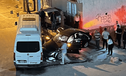 Eskişehir'de panik anları: Önüne gelene çarptı!