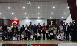 Eskişehir Türk Ocağı Millî Kültür bilgi yarışmaları görkemli finalle tamamlandı