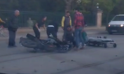 Eskişehir'de otomobil motosikletle çarpıştı: 1 yaralı