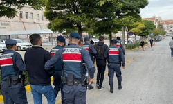 Eskişehir'de yılan kameralı kazıya suçüstü! 3 kişi yakalandı