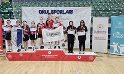 Namık Kemal Ortaokulu masa tenisi takımı Türkiye finallerinde!