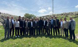 AK Parti Tepebaşı Teşkilatı yağmur duasında vatandaşlarla buluştu