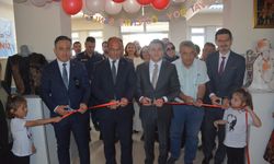 Seyitgazi'de hayat boyu öğrenme haftası coşkusu: Yıl sonu sergisi açıldı