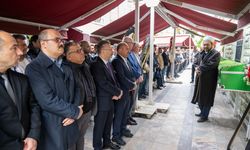 Eskişehir Barosu Başkanı Barış Günaydın'ın babası son yolculuğuna uğurlandı