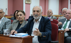 AK Partili Mehmet Kepez: “Odunpazarı alacaklarını tahsil etmeli”