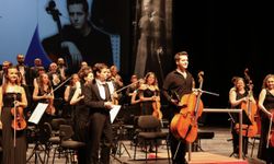Büyükşehir Senfoni Orkestrası müzik tutkunlarını büyüledi