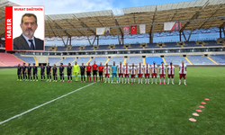 Şimşekler, şampiyonluğu ikinci yarıya bıraktı