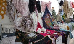 Eskişehir'de kadınların el emeği göz nuru ürünleri sergilendi