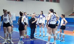 ÜNİLİG Kızlar Voleybol Türkiye Şampiyonası Eskişehir’de tüm heyecanıyla devam ediyor!