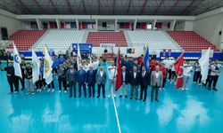 Vali Aksoy, ÜniLig startını verdi