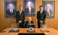 Devleti Bahçeli Ülkü Ocakları'nı ziyaret etti