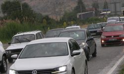 Komşuda motosiklet ve otomobil çarpıştı: 1 yaralı