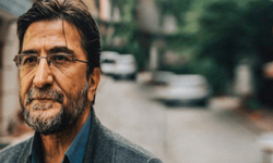 Ünlü yazar entübe edildi!