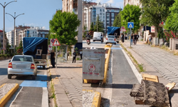 Eskişehir'de yeni bisiklet yolu istila altında