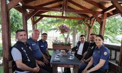 Kaymakam Şanal görev başındaki personelle bayramlaştı
