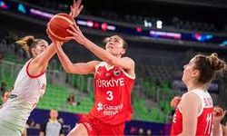 A Milli Kadın Basketbol Takımı, Avrupa Şampiyonası'ndaki ilk galibiyetini aldı