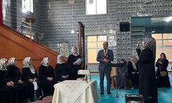 Kız Kur'an Kursu öğrencileri yıl sonu hatim töreni programında bir araya gelindi