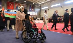 Eskişehir'de gurur dolu anlar: Yüzde 90 engelli kızının eğitim için yıllardır çabalıyordu!