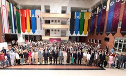 Anadolu Üniversitesi ailesi bayramlaştı