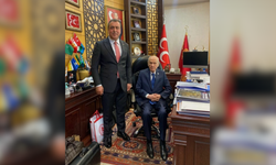 MHP Eskişehir eski İl Başkanı Sezer'den Devlet Bahçeli'ye ziyaret