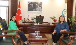 Başkan Konakcı Jale Nur Süllü'yü ağırladı