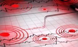 8.8’lik deprem Türkiye’yi nasıl etkileyecek? Deprem uzmanı uyardı