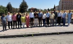 “Dört yıl önce yıkılan Eskişehir Devlet Hastanesi neden yapılmıyor?”