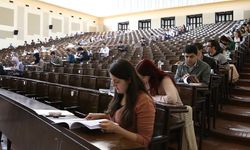Üniversite öğrencilerine kötü haber geldi! Tüm hepsi zamlandı