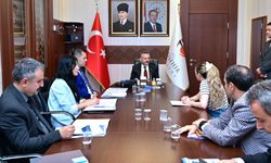 Vali Aksoy halkın şikayet ve isteklerini dinledi