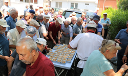 Yeşiltepe'de 10 yıllık aşure geleneği bir kez daha yaşatıldı