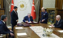 YAŞ kararları Resmi Gazete'de: Orgeneral Selçuk Bayraktaroğlu, yeni Genelkurmay Başkanı oldu