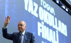 Cumhurbaşkanı Erdoğan: "Milletimizin hasretini çektiği büyük ve güçlü Türkiye'ye kavuşmamıza çok az kaldı"