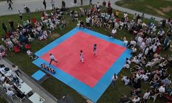 Eskişehirli minik sporcular Kütahya'dan madalya ile döndü