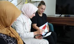Bakan Göktaş, Cumhurbaşkanı Erdoğan'ın "Terörsüz Türkiye" mektubunu şehit ailesine ulaştırdı