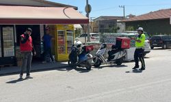 Eskişehir'de kaza: Motosikletli kurye ile otomobil çarpıştı